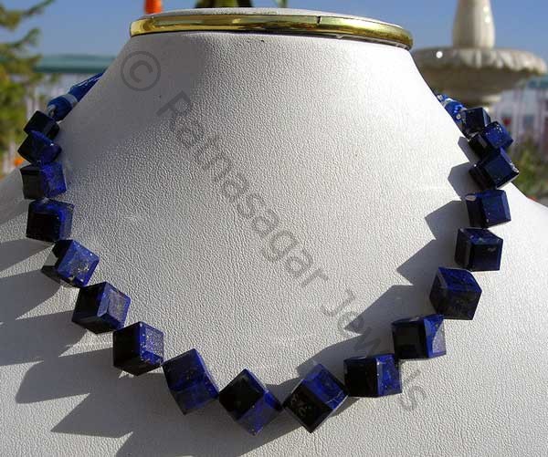 square-Faceted-cubes