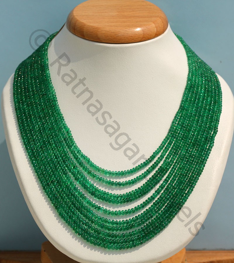 emerald-gemstone
