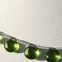 Peridot Gemstone Beads  Plain Heart