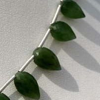 Nephrite Cats Eye Conch Briolette