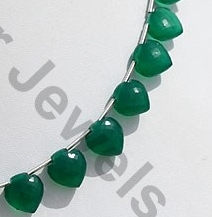 Green Onyx Betel Briolette