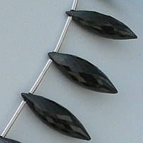 Black Spinel  Dew Drops