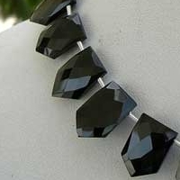 8 inch strand Black spinel pentagon shape