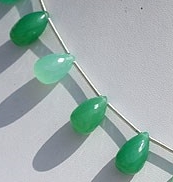 8 inch strand Chrysoprase Gemstone Tear Drops Briolette