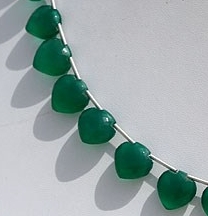 Green Onyx Betel Briolette