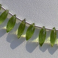 8 inch strand Peridot Gemstone Beads  Dew Drops